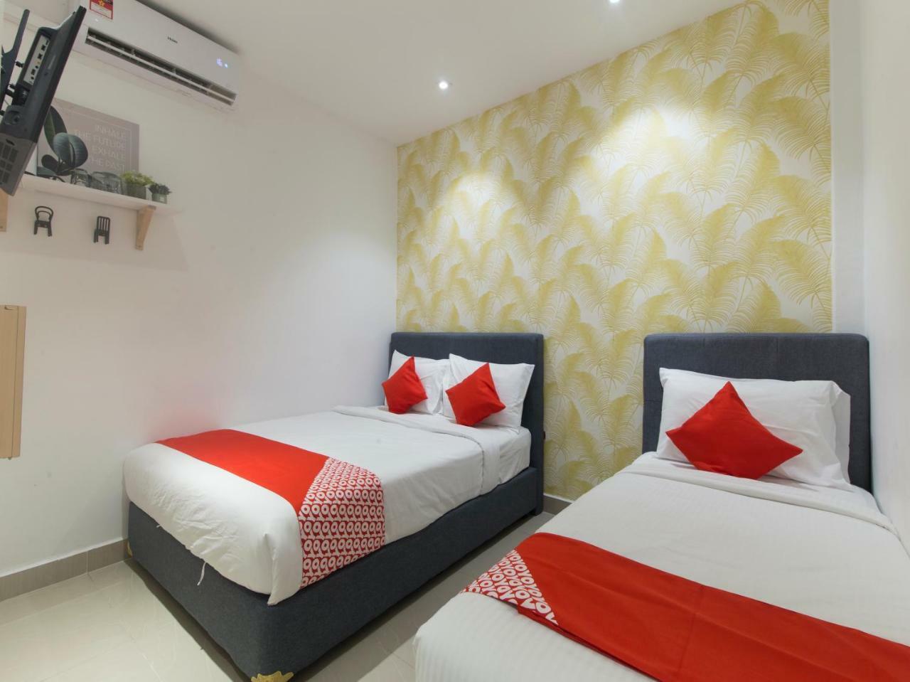 Oyo 90121 Summer House Bed & Cafe Kuala Lumpur Exteriör bild