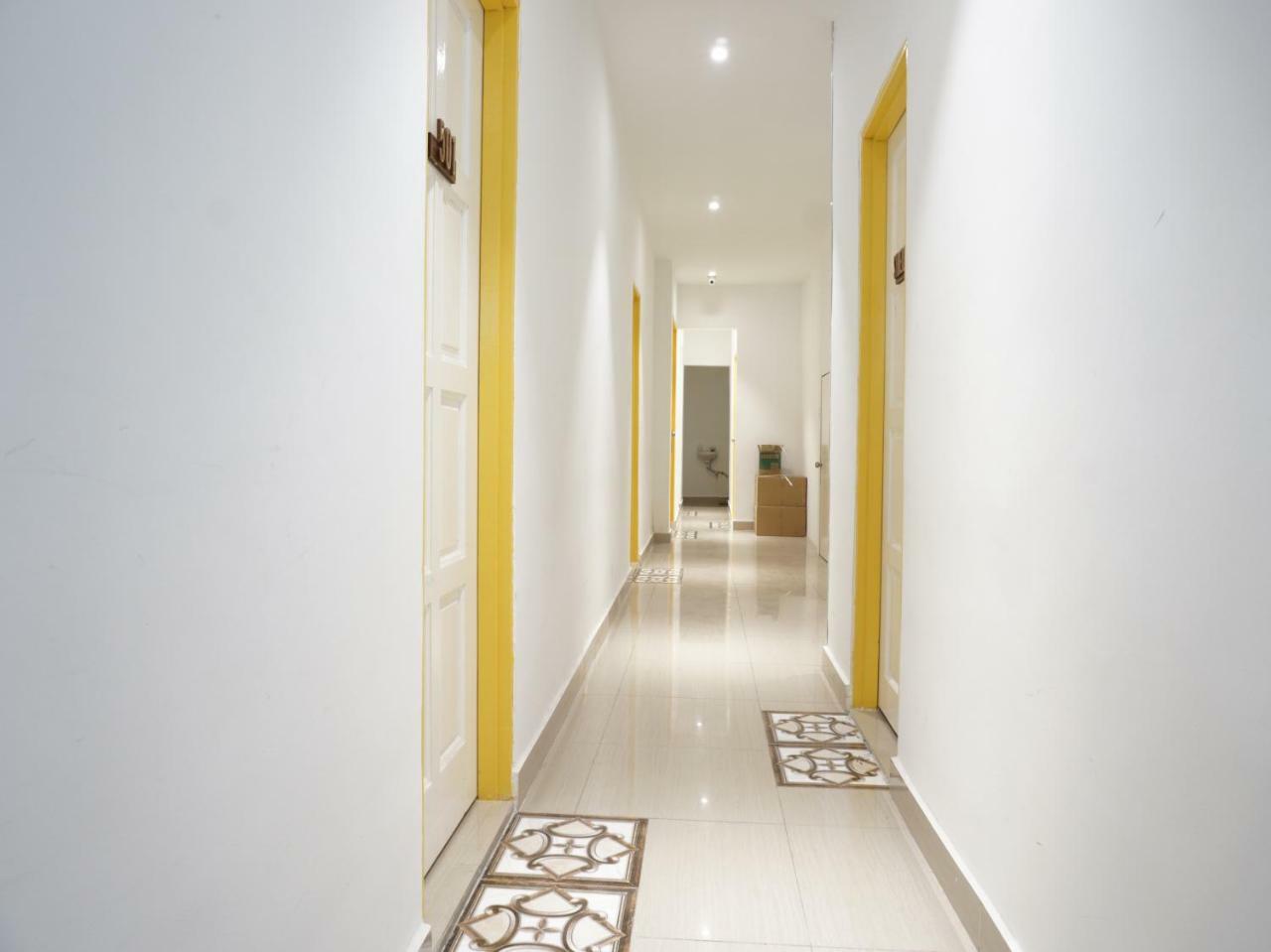 Oyo 90121 Summer House Bed & Cafe Kuala Lumpur Exteriör bild